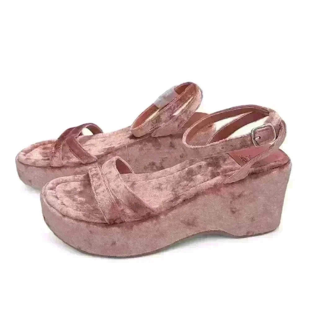 Jeffrey Campbell Activate Pink Velvet Platform Size 5 (runs big could fit a 5.5) - Picture 3 of 7